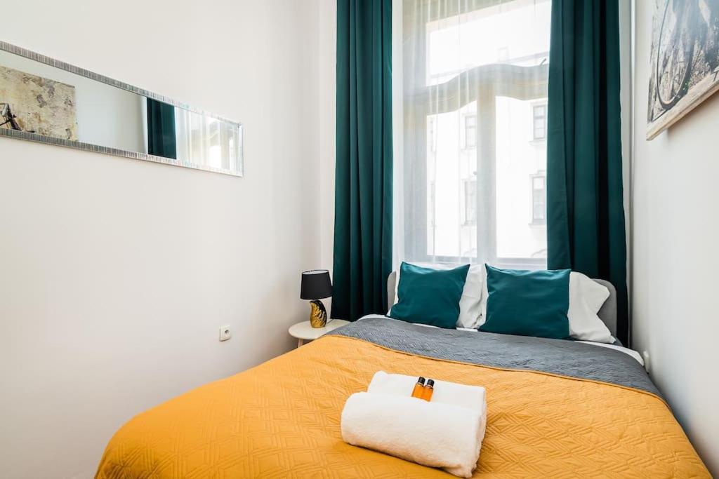 Royal City Apartment 40 M2 Krasków Exterior foto