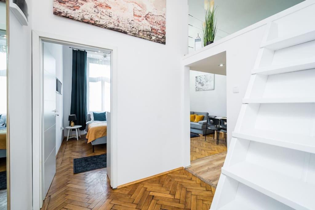 Royal City Apartment 40 M2 Krasków Exterior foto